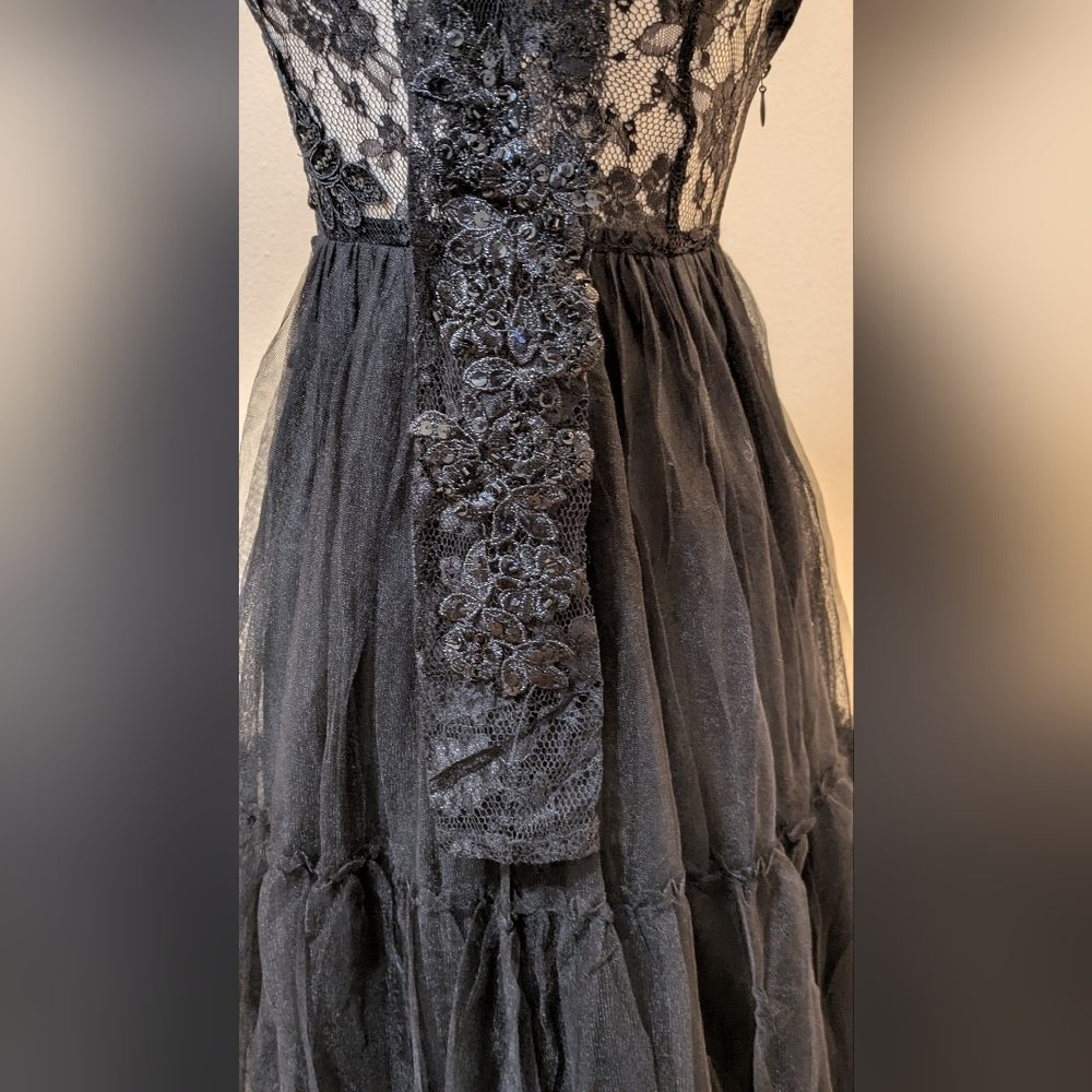 BEA-Z Gothic Black Lace & Tulle Dress - Size XS - Picture 5 of 12